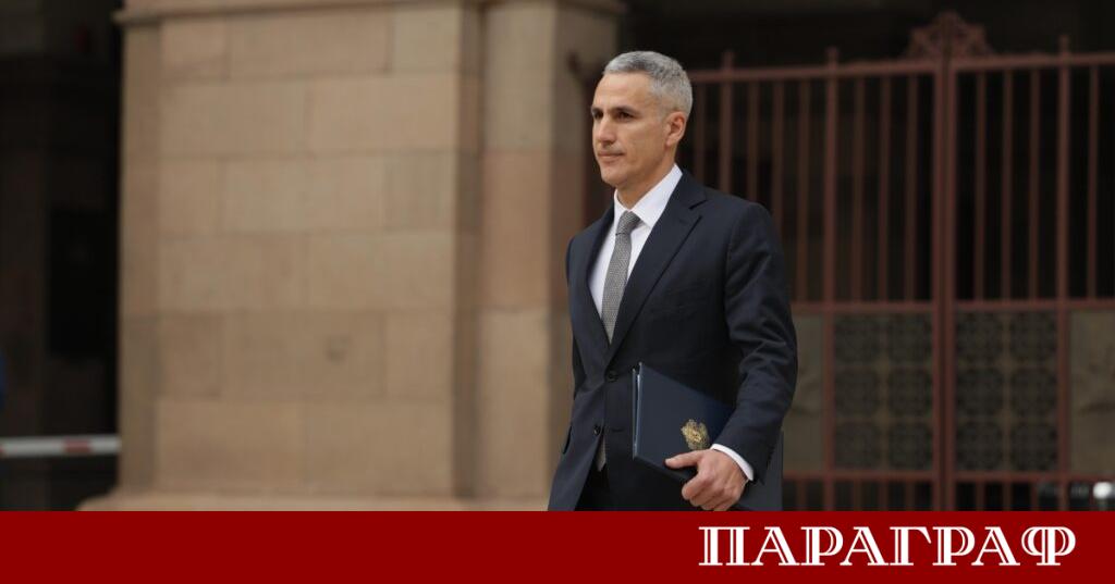 Крайният срок за представяне на служебното правителство от Андрей Гюров