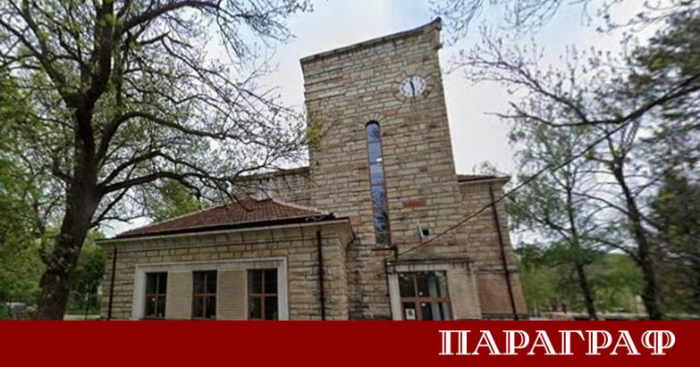 Около 16 000 български деца официално получават разрешение да не