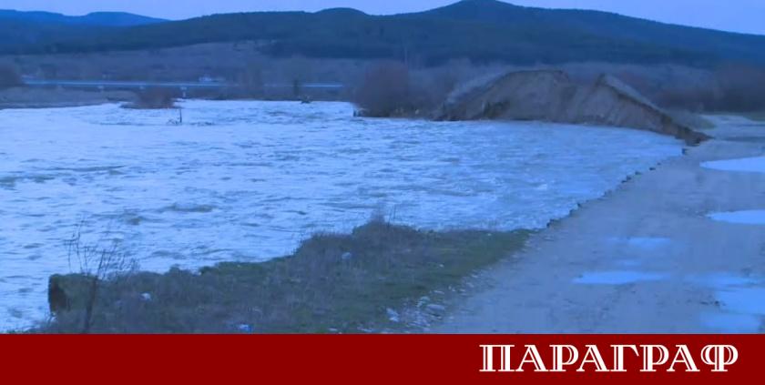 Земеделски производители от община Хаджидимово изразяват сериозни опасения за сигурността