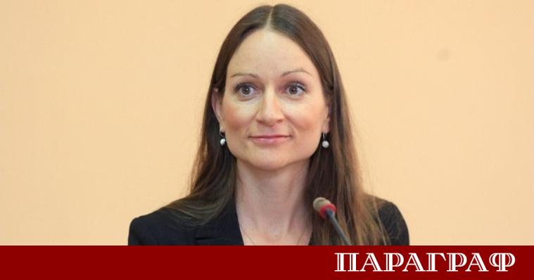 Ирина Щонова поема официално управлението на Министерството на икономиката и