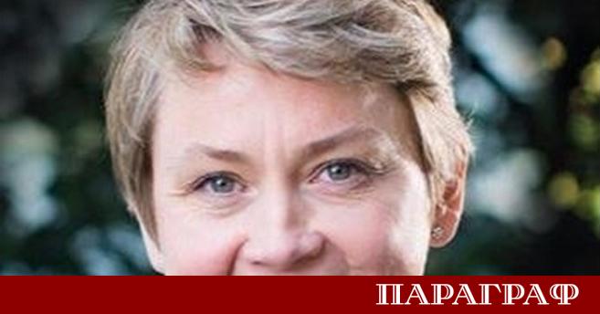 Британската министърка на външните работи Ивет Купър определи 10 годишната