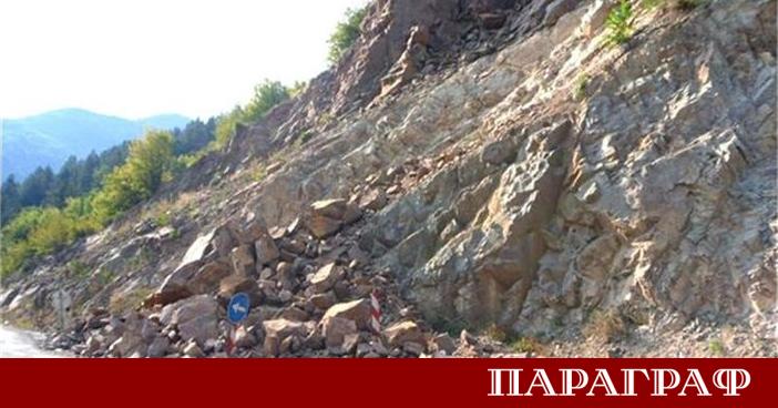 Агенция Пътна инфраструктура АПИ обяви временно ограничение на движението по