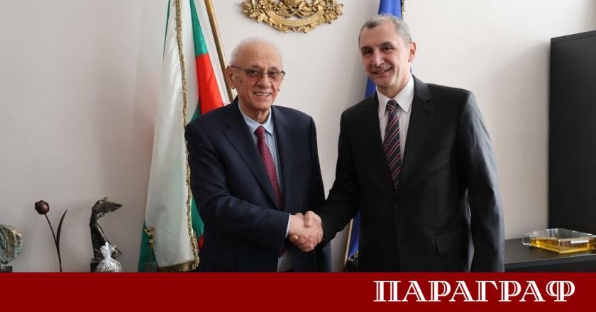 Министерството на здравеопазването официално има нов ръководител в лицето на