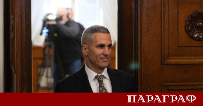 Служебният премиер Андрей Гюров започва серия от важни срещи за