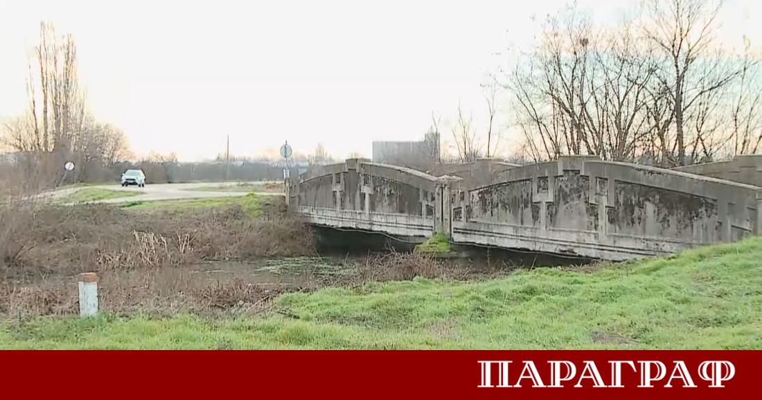 Критично опасно съоръжение свързва общините Калояново и Хисаря Мостът е