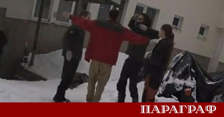 Графологът Сашо Найденов разчете част от записките открити при разследването