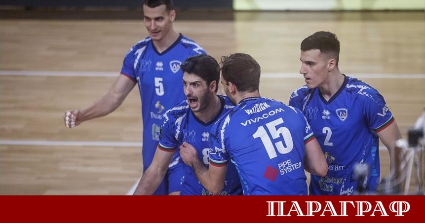 Волейболният шампион на България Левски София за първи път през