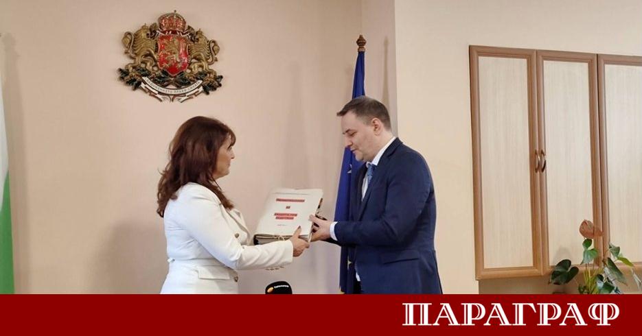 Любомир Гечев официално пое управлението на област Пазарджик На тържествена