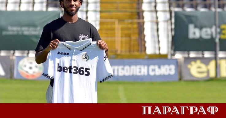 Защитникът на столичния Славия Жордан Варела получи официално разрешение от