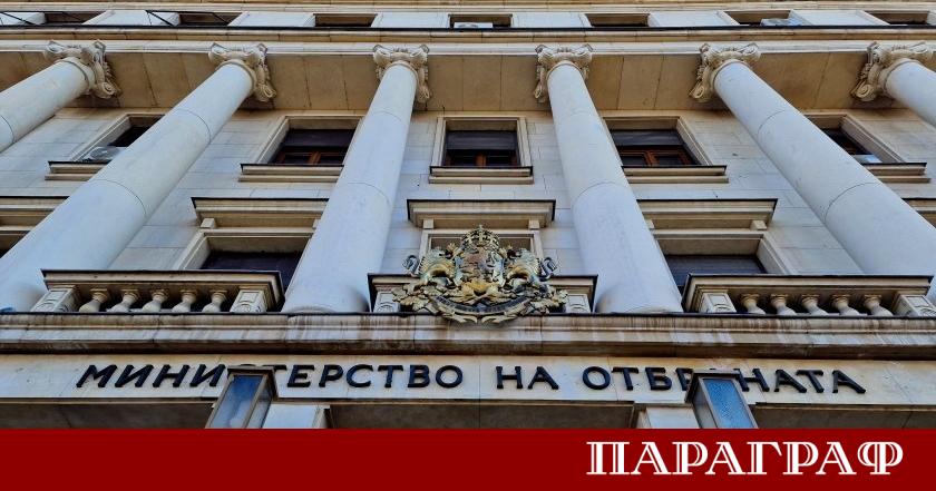 Министърът на националната отбрана на Гърция Николаос Дендиас пристига днес