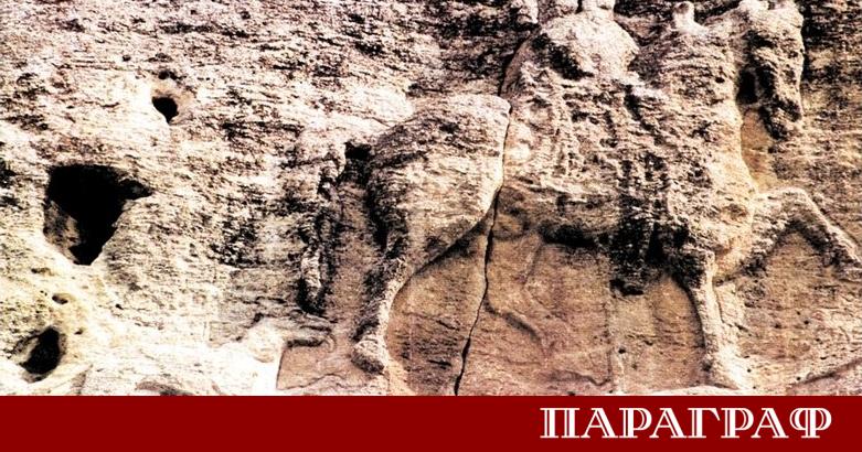 Българите днес живеят в свят на дълбоки противоречия и социално