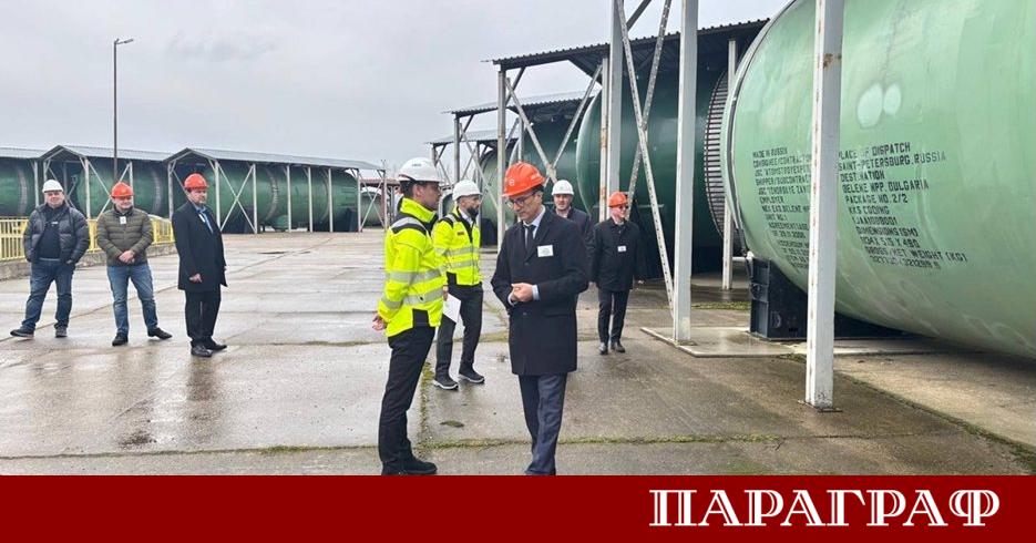 Служебният енергиен министър Трайчо Трайков извърши проверка на площадката на