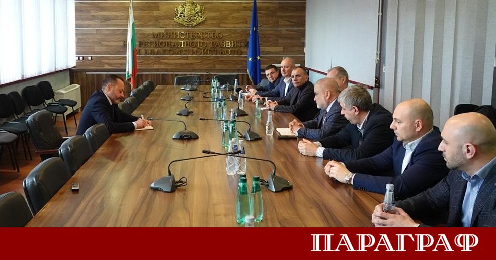 Министърът на регионалното развитие и благоустройството Николай Найденов проведе ключова