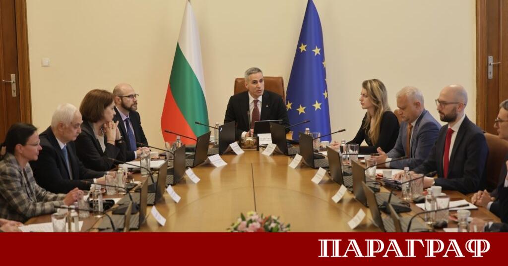 Служебният министър председател Андрей Гюров обяви твърдата решимост на своя кабинет