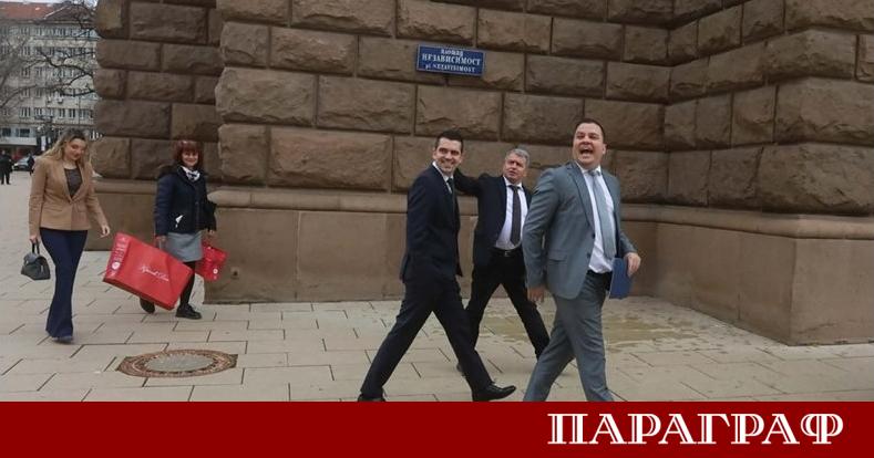 Парламентарната група на Има такъв народ ИТН проведе двучасова среща