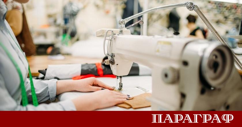 Българските служители които ще полагат труд по време на Великденските