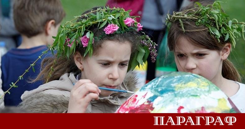 Днес 5 април 2026 г България празнува Цветница Това е
