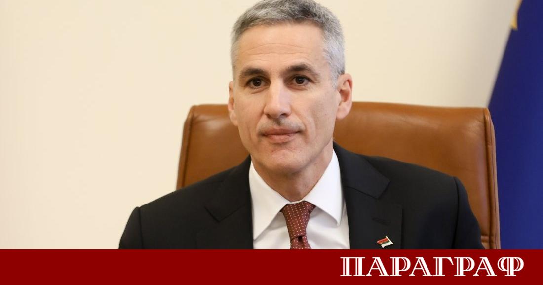 Служебният премиер Андрей Гюров и президентът Илияна Йотова отправиха официални