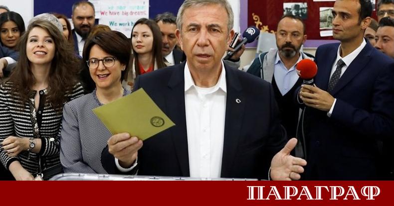 Кметът на турската столица Анкара Мансур Яваш пристигна на първото