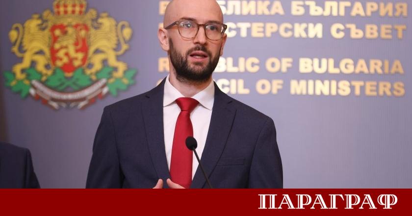 Служебният министър на финансите Георги Клисурски обяви очакван спад на
