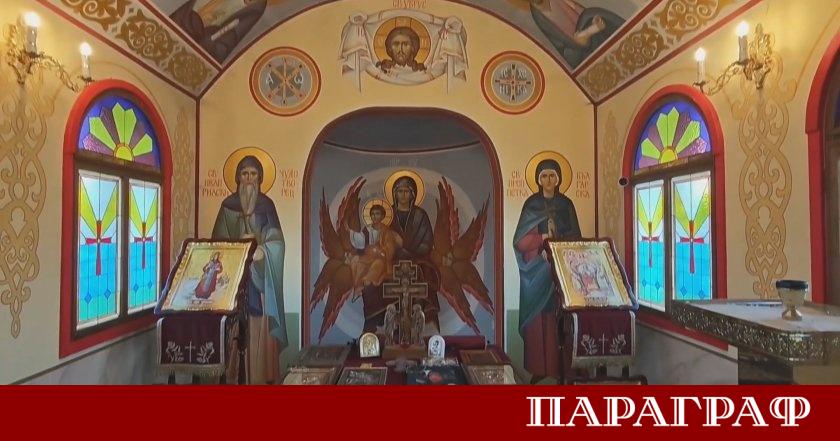 Иконите често биват наричани прозорец към небето Те говорят на