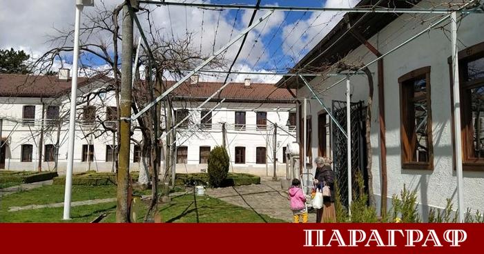 Монахините от девическия манастир Въведение Богородично в Калофер отправиха спешен