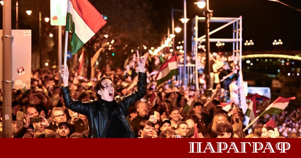 Френският президент Еманюел Макрон и германският канцлер Фридрих Мерц поздравиха