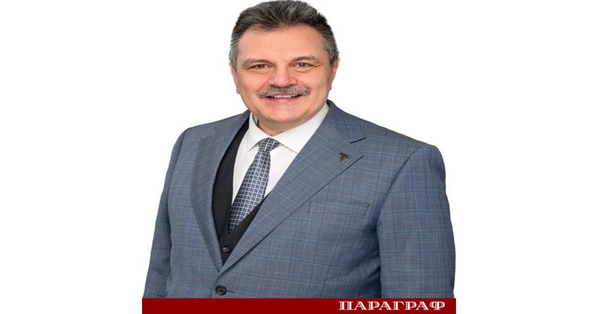 Д р Александър Симидчиев променя традиционния модел на политическа агитация в
