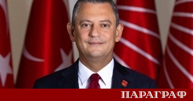 Лидерът на основната опозиционна партия в Турция Йозгюр Йозел разкритикува