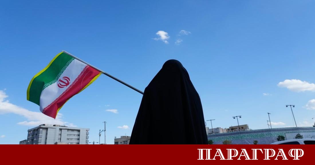 Началникът на Генералния щаб на пакистанските въоръжени сили фелдмаршал Асим