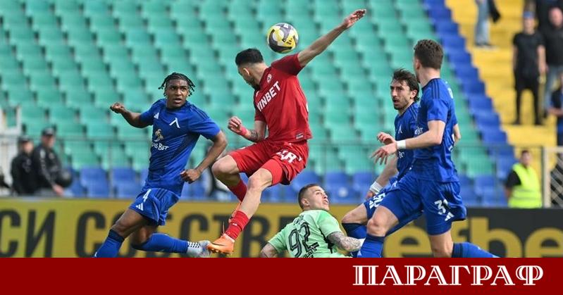Жребият за плейофната фаза в Първа лига донесе изключително вълнуващи
