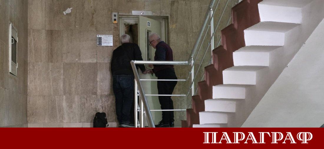 Председателят на Районната избирателна комисия РИК в Благоевград Мартин Бусаров