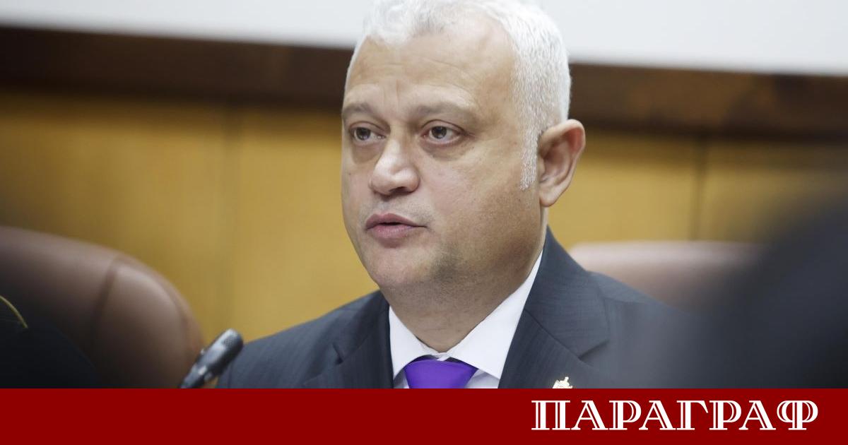Вътрешният министър Емил Дечев представи официални данни за мащабни нарушения