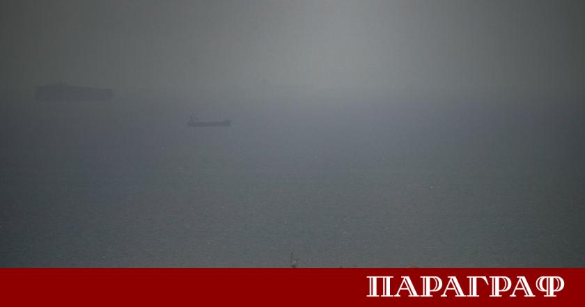 Иранските власти официално обявиха че отварянето на стратегическия Ормузки проток