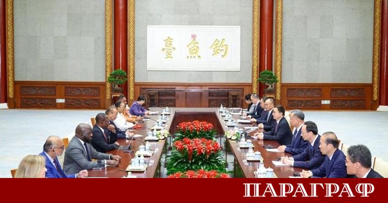 На 22 април заместник председателят на КНР Хан Джън проведе важна
