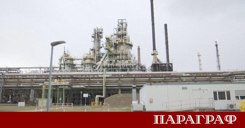 Руската федерация преустановява транзита на суров петрол от Казахстан към