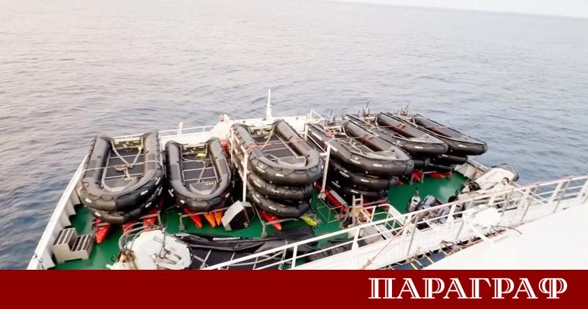 Испанското правителство официално разреши на луксозния круизен кораб MV Hondius