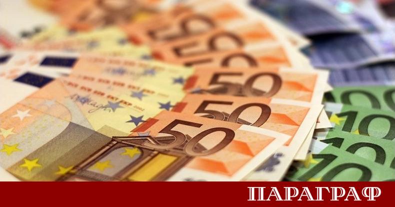 Пенсионно осигурителна компания Доверие празнува своята 32 ра годишнина на 9 май