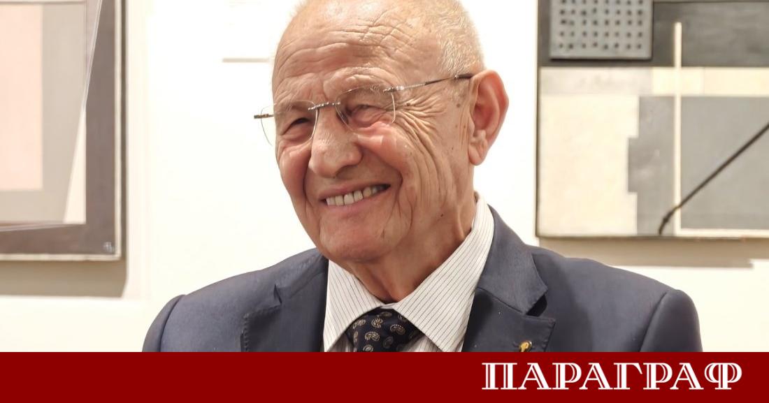 Проф Кирил Топалов представи най новия си роман Огънят в Софийската