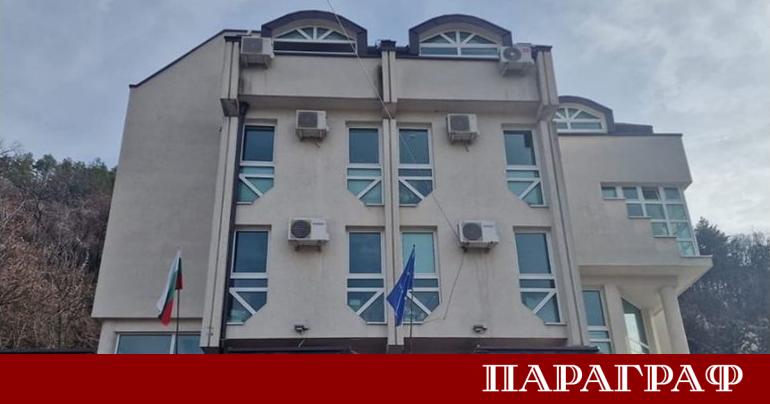 Югозападното държавно предприятие ЮЗДП се намира в изключително тежко финансово