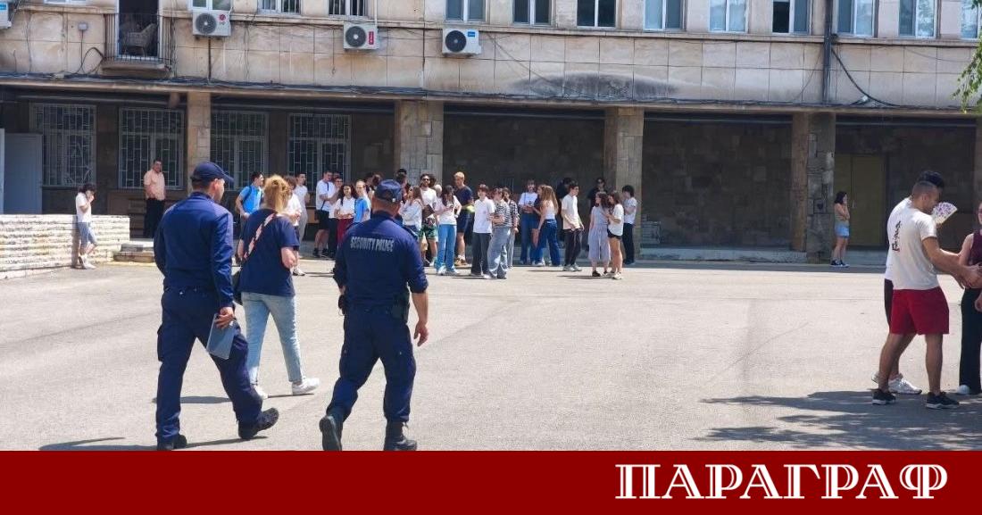 Днес преди обед евакуираха Гимназията за романски езици Г С