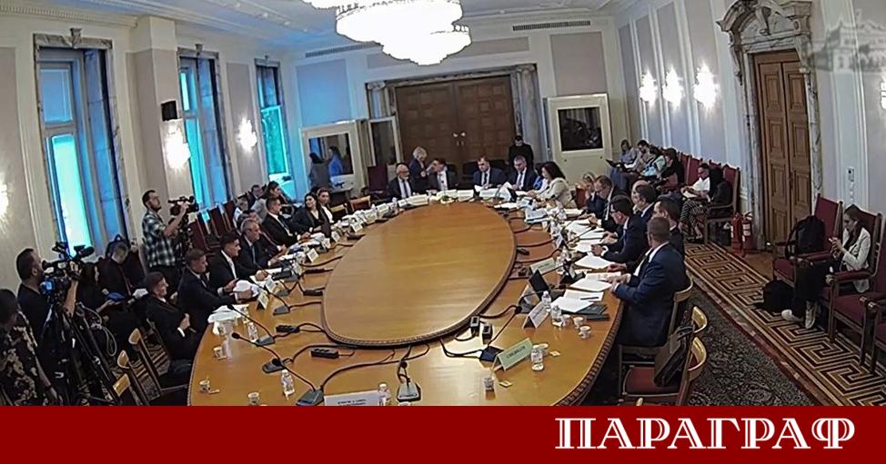Бюджетната комисия в парламента прие на второ четене ключови промени