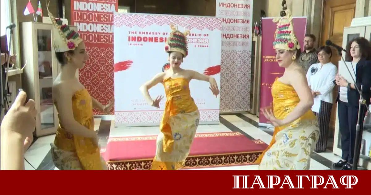 Националната библиотека Св св Кирил и Методий вече е дом