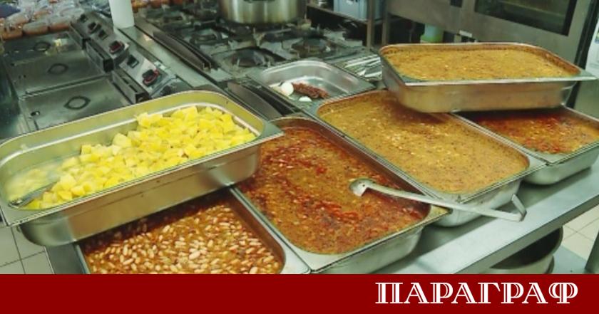 Почти 67 000 нуждаещи се българи ще продължат да разчитат