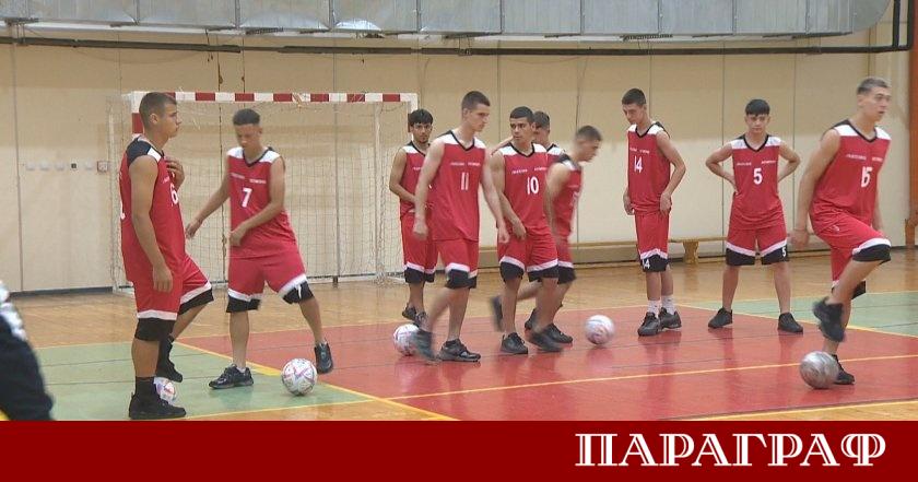 Младите футболисти от столичното 81 во СУ спечелиха републиканската титла