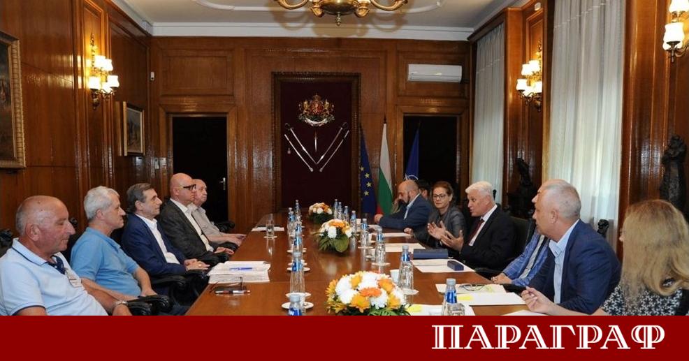 Министърът на отбраната Димитър Стоянов проведе днес важна среща със