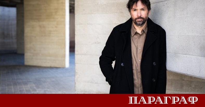 Брус Соорд водещата фигура на британската прогресив рок група The