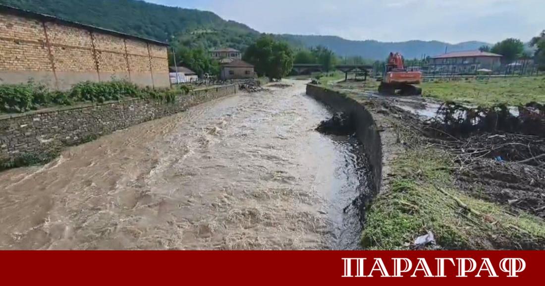 Обстановката в котленското село Тича постепенно се успокоява след критичното