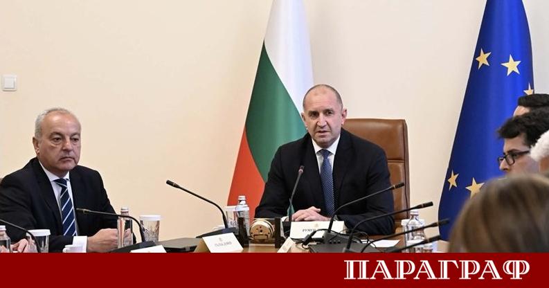 Кога един народ решава да даде пълната власт на военен