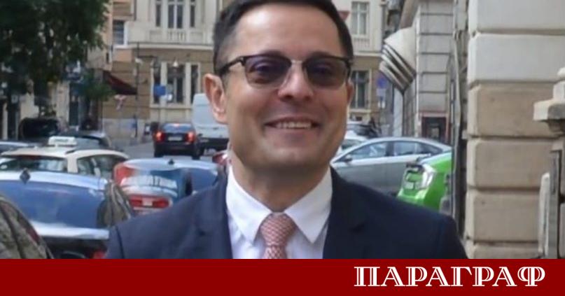 Вицепремиерът Александър Пулев прогнозира значително поевтиняване на основните хранителни стоки
